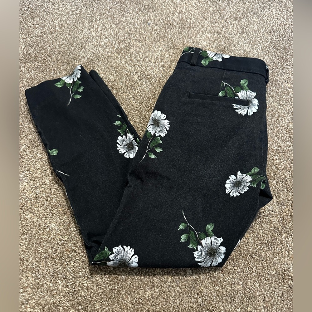 Banana Republic Floral Black Women's trousers/ dress pants size 2 petite